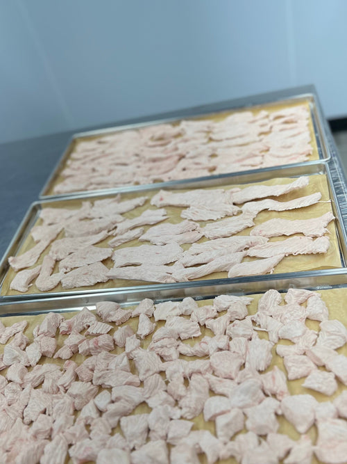 Freeze-dried turkey breast treats in a 1.5 oz package by Buffalo Freeze Dry for pets.