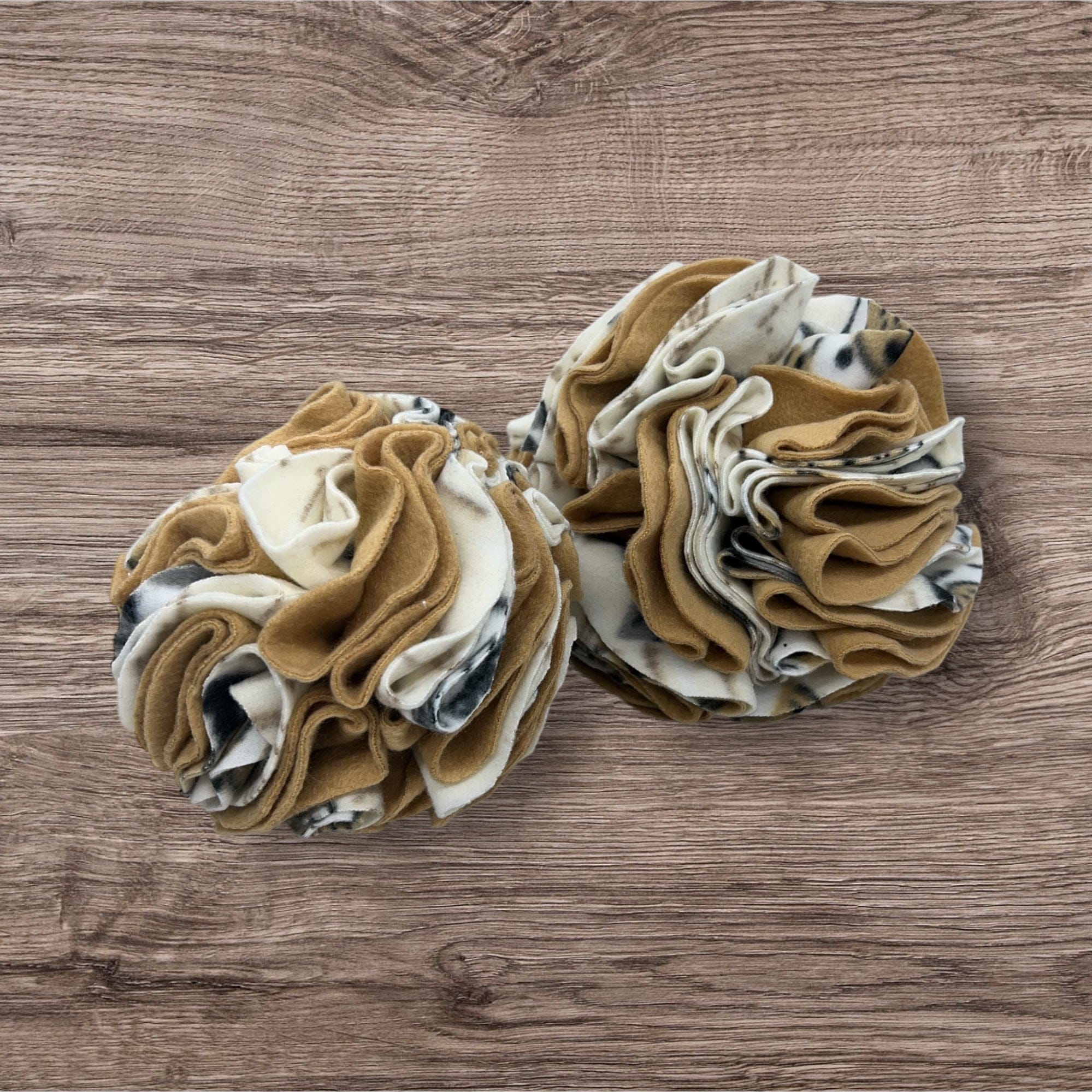 Buffalo Freeze Dry snuffle ball in vibrant colors for stimulating pet play and foraging activities.